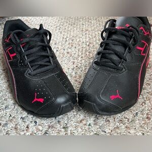 PUMA Soft Foam Sneakers